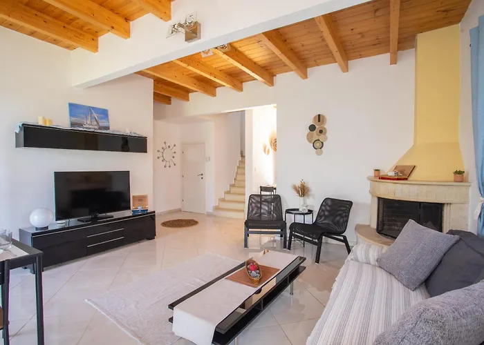 Holiday home Maison Aleste Lefkada Tsoukaladhes